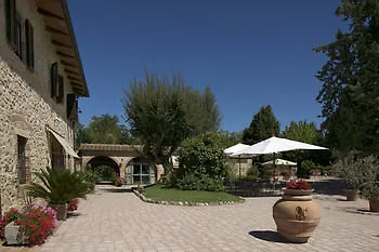 Fattoria Agriturismo Il Colombaio Hotel
