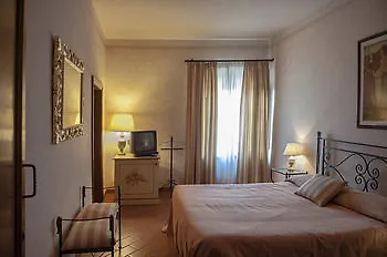 Hotel Fattoria Agriturismo Il Colombaio Monteriggioni