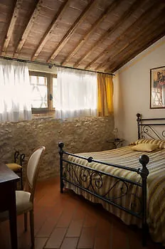 Fattoria Agriturismo Il Colombaio 2*